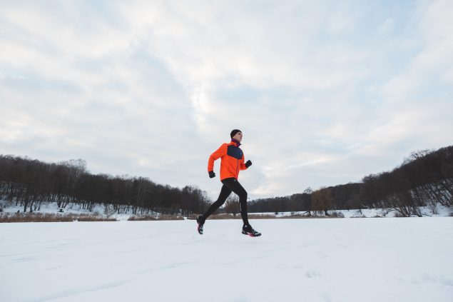 Как выбрать кроссовки для бега зимой 1