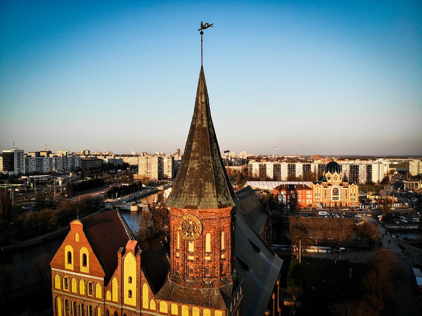 Первые часы с боем были установлены на башне кафедрального собора еще в XVII веке. Фото: Илья КРУШЕВСКИЙ